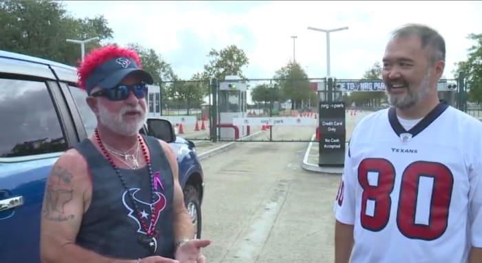 Die-hard Texans tailgaters mark 20 years being first in line, ready for Sunday’s home opener against Chicago Bears