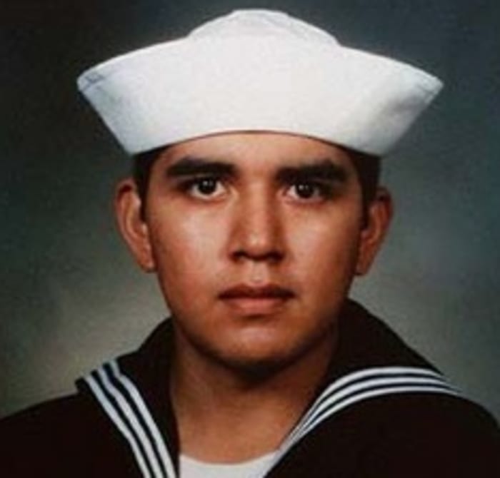 Fort Bend ISD’s Austin HS JROTC instructor finds family of former student killed on 9/11 after 7 year search