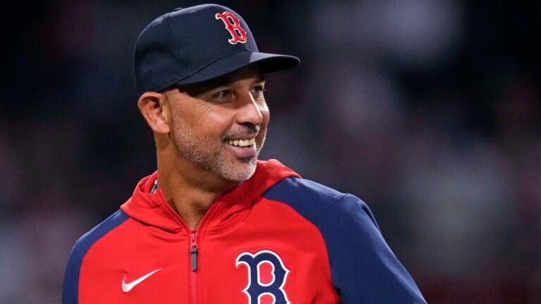 Red Sox’ Alex Cora discusses managing Boston’s bullpen, Jarren Duran’s consistency on MLB Network