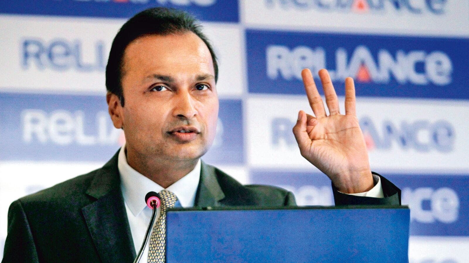 Reliance Infrastructure plans to raise  ₹6,000 crore via share sales | Mint